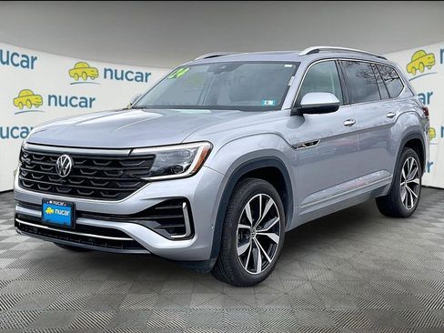 Used 2024 Volkswagen Atlas SEL Premium R-Line AWD/4WD image 3