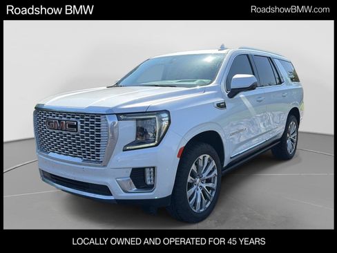 Used 2022 GMC Yukon Denali w/ Advanced Technology Package AWD/4WD image 1