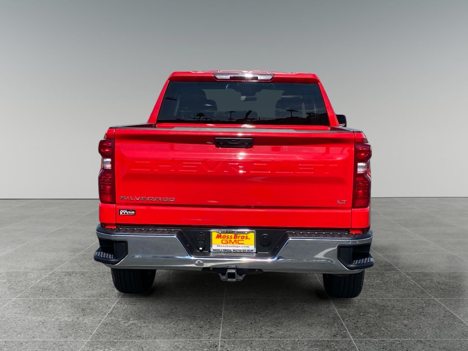Used 2022 Chevrolet Silverado 1500 LT AWD/4WD image 4