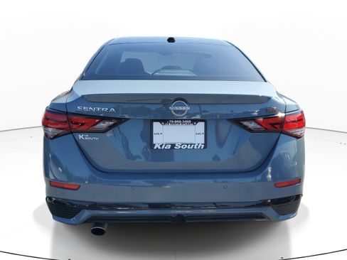 Used 2025 Nissan Sentra SR FWD image 5