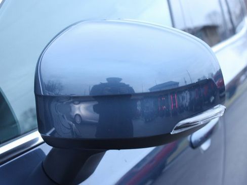 Used 2025 Volvo XC90 B5 Core image 7