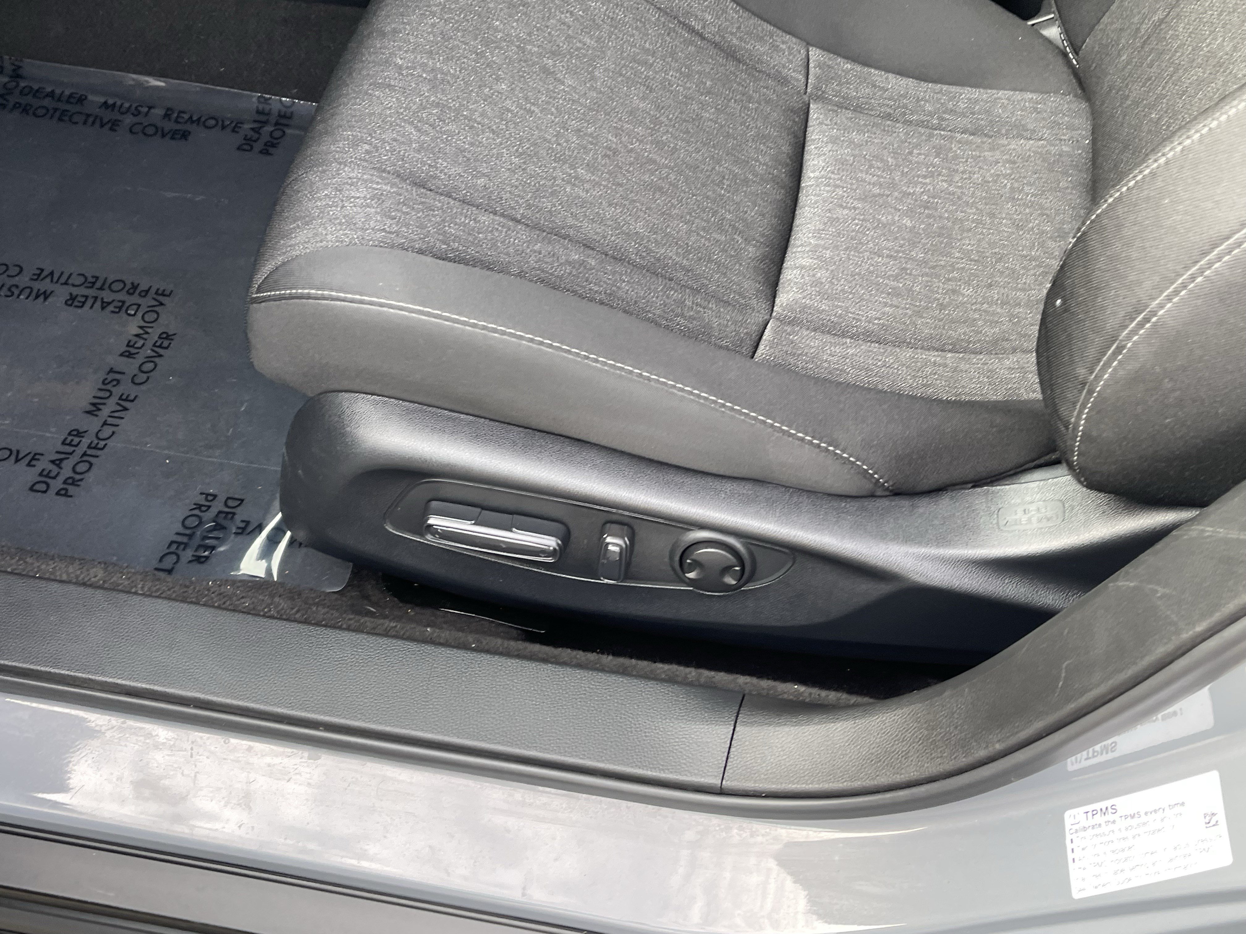 Used 2025 Honda Accord SE image 19