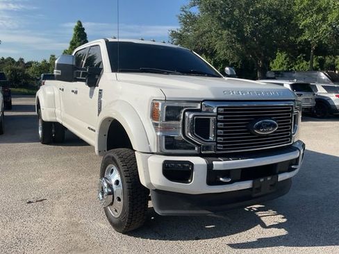Used 2020 Ford F450 Platinum w/ FX4 Off-Road Package AWD/4WD image 3