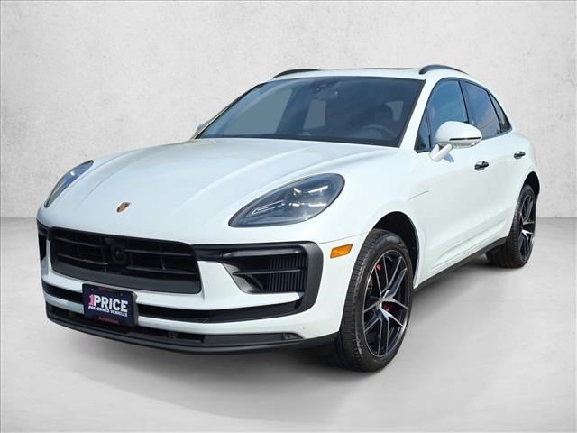 Used 2024 Porsche Macan S AWD/4WD image 1