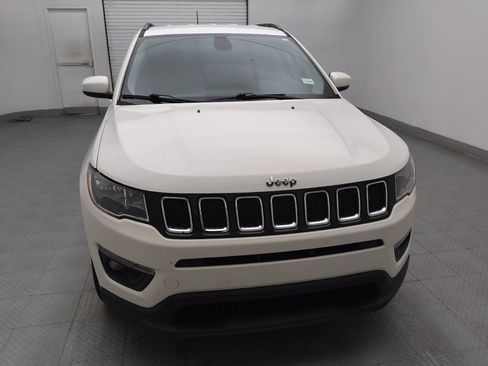 Used 2020 Jeep Compass Latitude FWD image 14