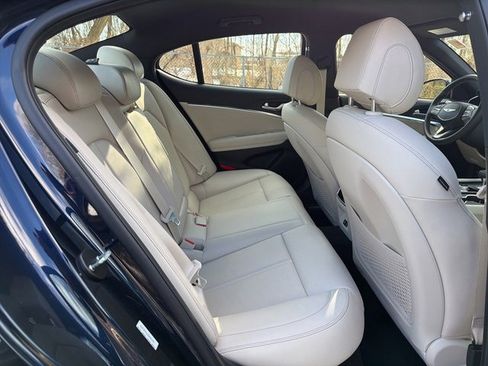 Used 2026 Genesis G70 2.5T image 12