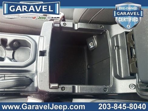 Used 2021 Jeep Wrangler Unlimited Sport image 33