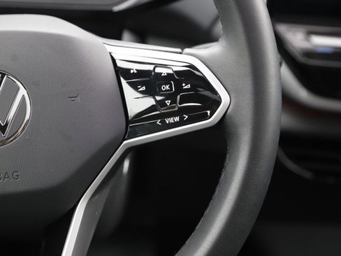 Used 2023 Volkswagen ID.4 Pro S image 21