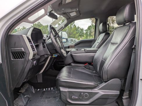 Used 2018 Ford F250 Lariat w/ Lariat Value Package AWD/4WD image 15