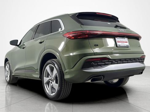 Used 2025 Audi Q5 Premium Plus w/ Premium Plus image 3