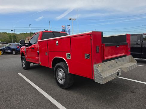 Used 2024 Ford F350 XL AWD/4WD image 5