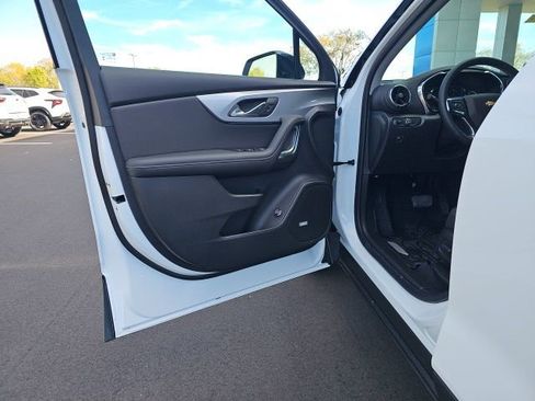 New 2025 Chevrolet Blazer LT w/ Sound & Technology Package image 16