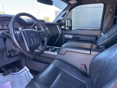 Used 2013 Ford F250 Lariat w/ FX4 Off Road Pkg image 15
