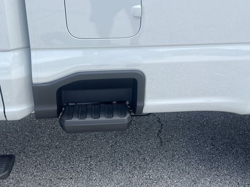 New 2026 Ford F350 Platinum AWD/4WD image 32
