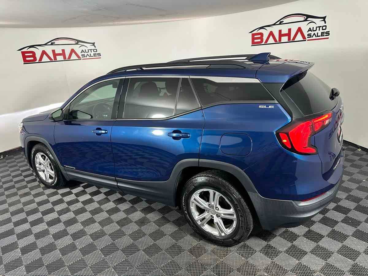 Used 2019 GMC Terrain SLE w/ Driver Convenience Package FWD image 6
