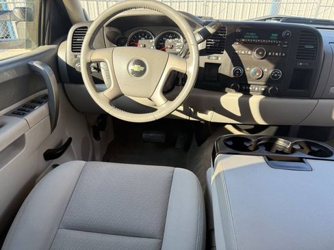 Used 2013 Chevrolet Silverado 3500 LT w/ Convenience Package RWD image 25