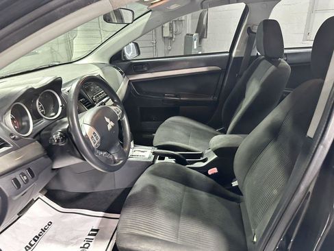 Used 2014 Mitsubishi Lancer ES FWD image 17