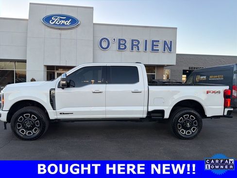 Used 2024 Ford F250 Platinum w/ FX4 Off-Road Package image 2