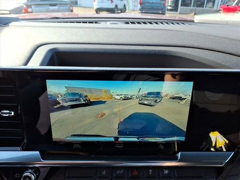 New 2026 GMC Sierra 2500 SLT w/ SLT Convenience Package image 15