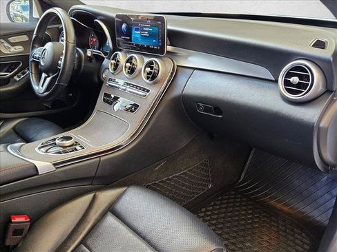 Used 2019 Mercedes-Benz C 300 Sedan image 24