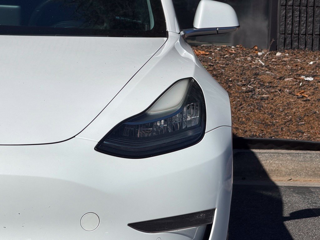 Used 2018 Tesla Model 3 RWD image 5