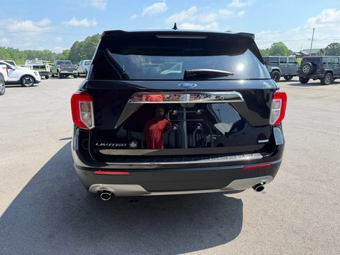 Used 2022 Ford Explorer Limited w/ Hybrid Equipment Group 310A RWD image 23