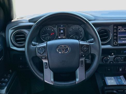 Used 2023 Toyota Tacoma TRD Off-Road AWD/4WD image 11