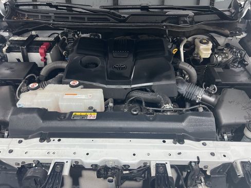 Used 2024 Toyota Tundra SR5 image 24