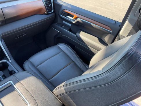 Certified 2022 GMC Sierra 1500 Denali image 15