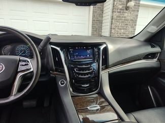 Used 2015 Cadillac Escalade Platinum video 2