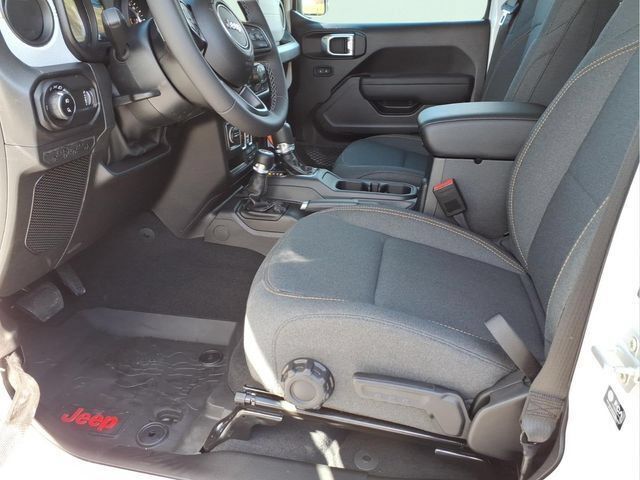 New 2026 Jeep Gladiator Sport AWD/4WD image 14