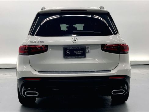 Certified 2023 Mercedes-Benz GLB 250 image 3
