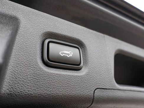 Certified 2023 Hyundai Santa Fe SEL image 17