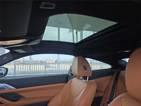 Certified 2025 BMW 430i Coupe w/ Convenience Package image 26