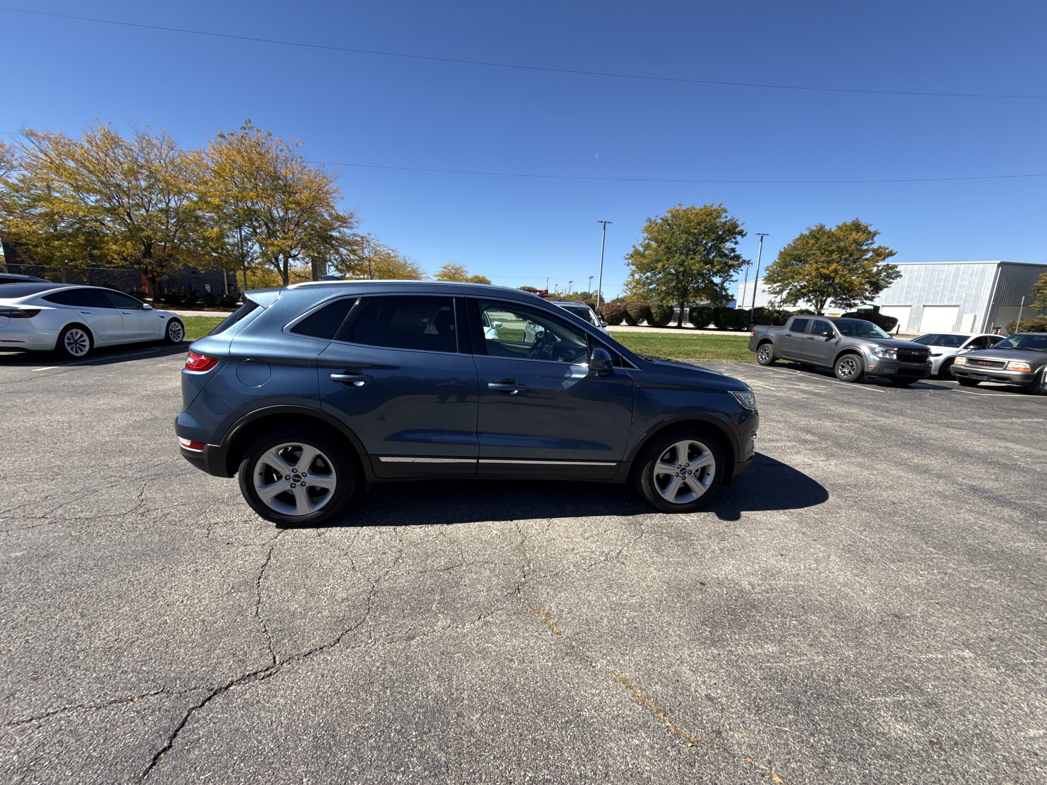 Used 2018 Lincoln MKC Premiere FWD image 4
