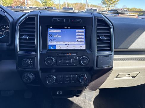 Used 2019 Ford F150 XLT w/ Equipment Group 302A Luxury image 19