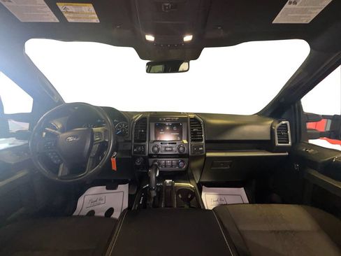 Used 2018 Ford F150 XLT w/ Equipment Group 302A Luxury AWD/4WD image 25
