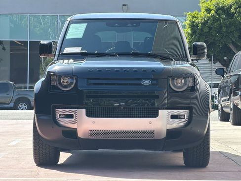 Certified 2024 Land Rover Defender 110 SE AWD/4WD image 6