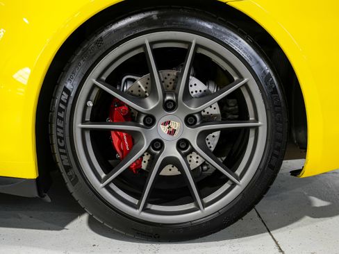 Used 2014 Porsche 911 Carrera 4S image 46