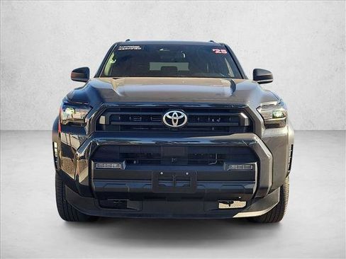 Used 2025 Toyota 4Runner SR5 AWD/4WD image 2