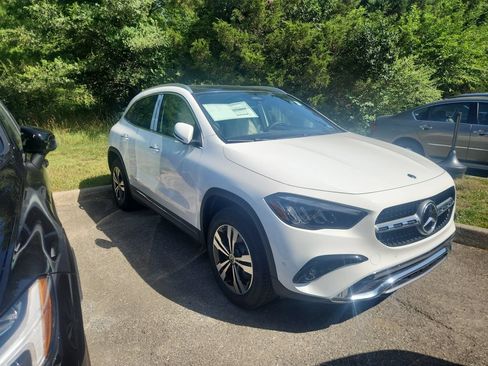 New 2026 Mercedes-Benz GLA 250 4MATIC image 1