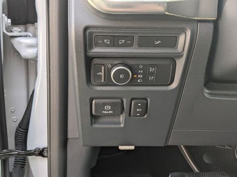 Certified 2022 Ford F150 Lariat w/ Equipment Group 502A High image 12