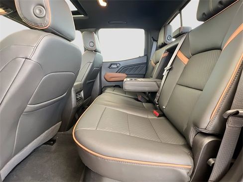 New 2026 GMC Canyon AT4 w/ Technology Plus Package image 17