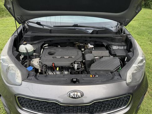 Used 2018 Kia Sportage LX FWD image 9