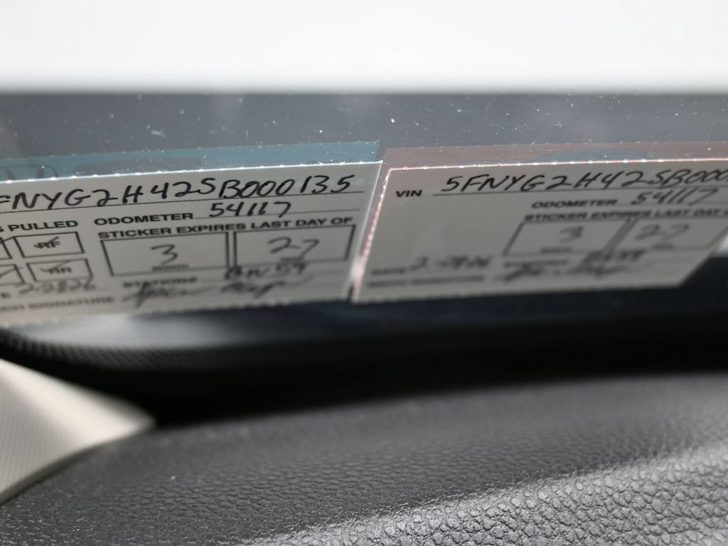 Used 2025 Honda Pilot EX-L image 9