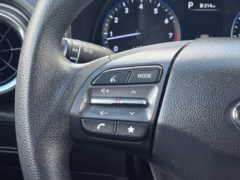 Used 2023 Hyundai Kona SEL AWD/4WD image 26