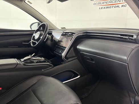 Used 2023 Hyundai Tucson Limited image 32