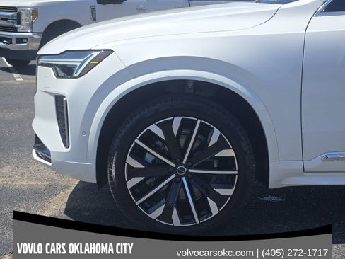 Used 2026 Volvo XC90 B6 Ultra w/ Protection Package AWD/4WD image 9