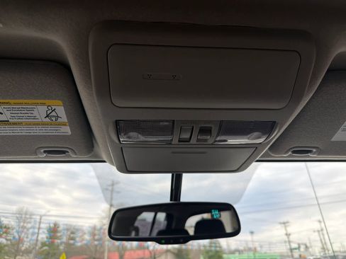 Used 2020 Nissan Frontier PRO-4X w/ Pro-4x Utility Package image 35