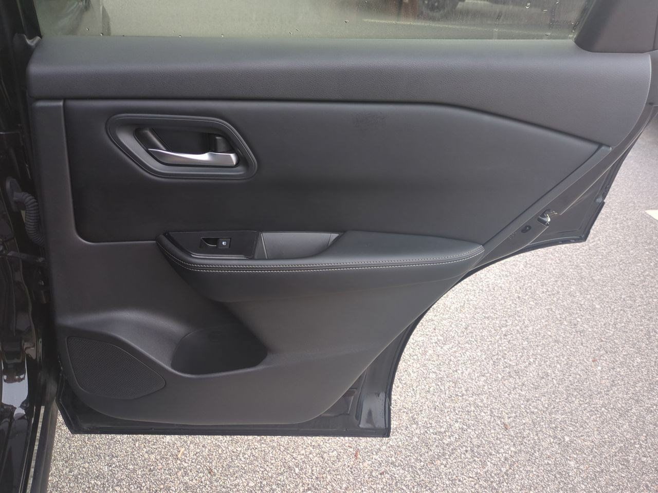 Certified 2024 Nissan Rogue SV AWD/4WD image 36